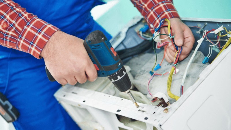 Gölmarmara Termoteknik Termoteknik çamaşır makinesi kart tamiri – Su almama arızası orijinal parça ile giderildi. - Teknik servis örneği